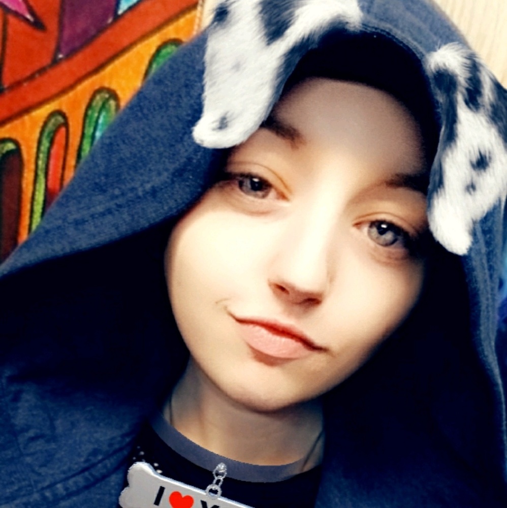 Meet your Posher, Dana